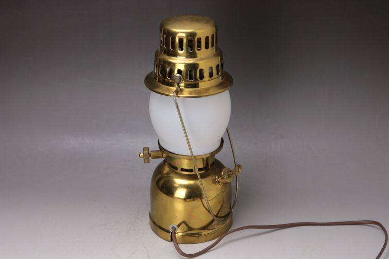 オプティマス930 照明 kerosene lantern Sweden - 北欧キャンプストーブとアウトドアグッズ通販サイト| outdoor  and tools